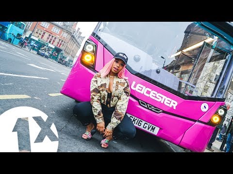 Trillary Banks - Buss Bars