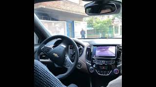 Download lagu Chevrolet Cruze Premier estacionando solo “easy park” mp3