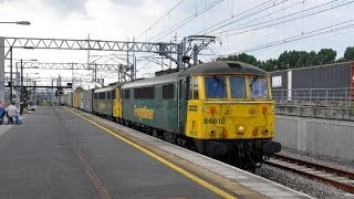 preview picture of video 'WCML Freight & Passenger @ Nuneaton, 1st July 2014'