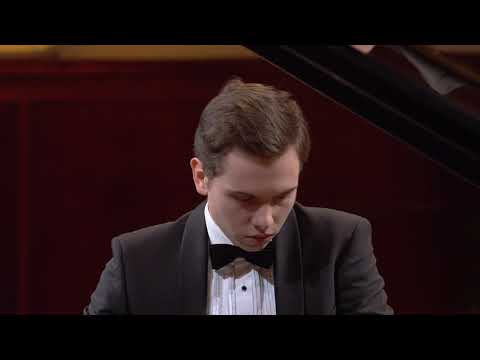 MATEUSZ KRZYŻOWSKI – first round (18th Chopin Competition, Warsaw)