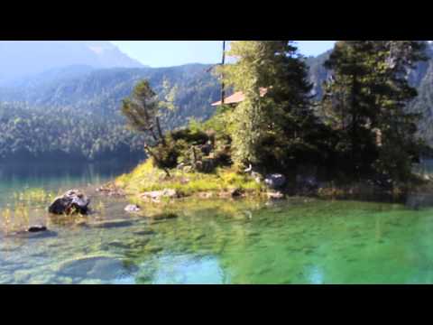Tretboot-Tour auf dem Eibsee und Blick auf die Zugspitze 2015