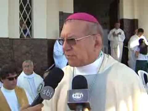 Festa da Mãe de Deus emociona fiéis em Teresina