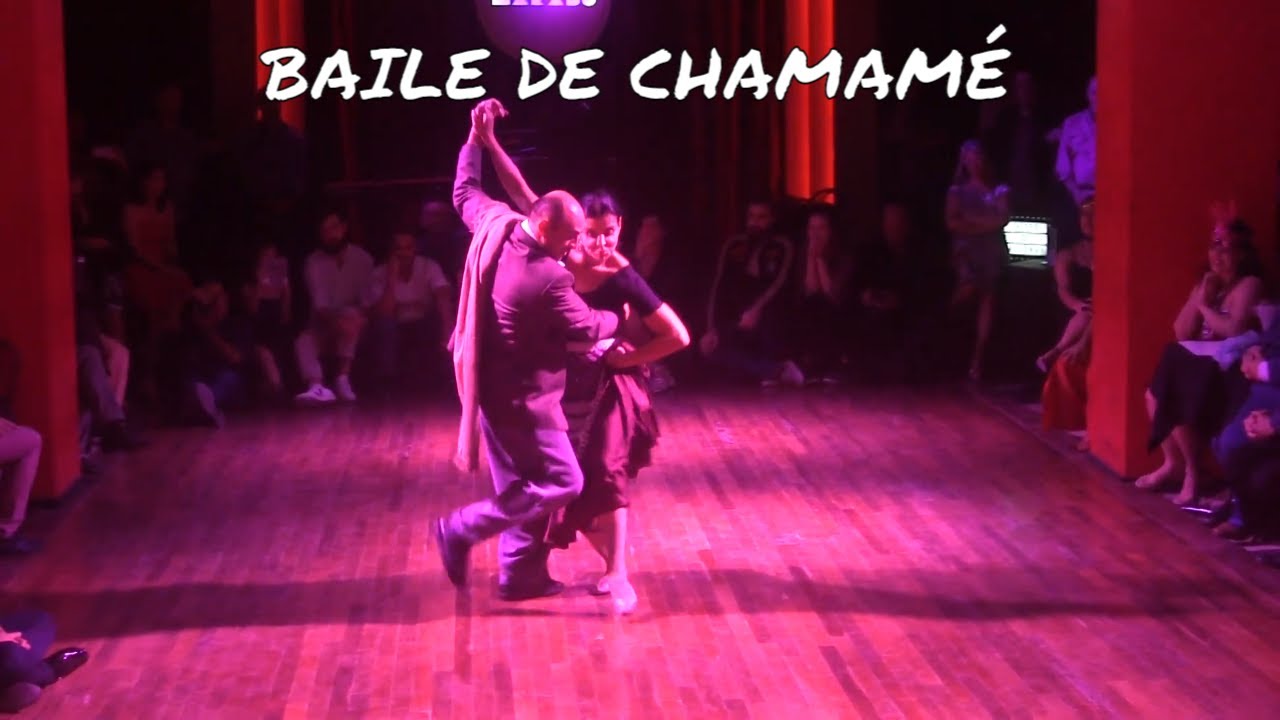 Característico Baile chamame, folklore argentino. Milonga Parakultural, Julia Gorin y Ramón Salina