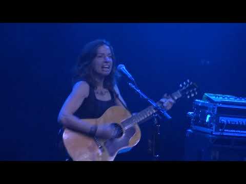 Ani DiFranco - Shy (Santa Ana, CA 02/15/20)