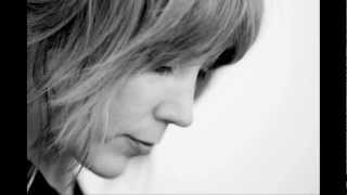 Beth Orton - Call me the Breeze