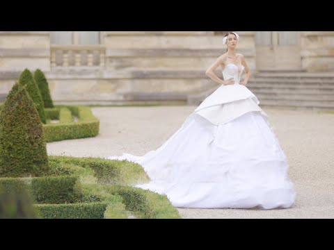 La Métamorphose Haute Couture Fall/Winter 2021/22