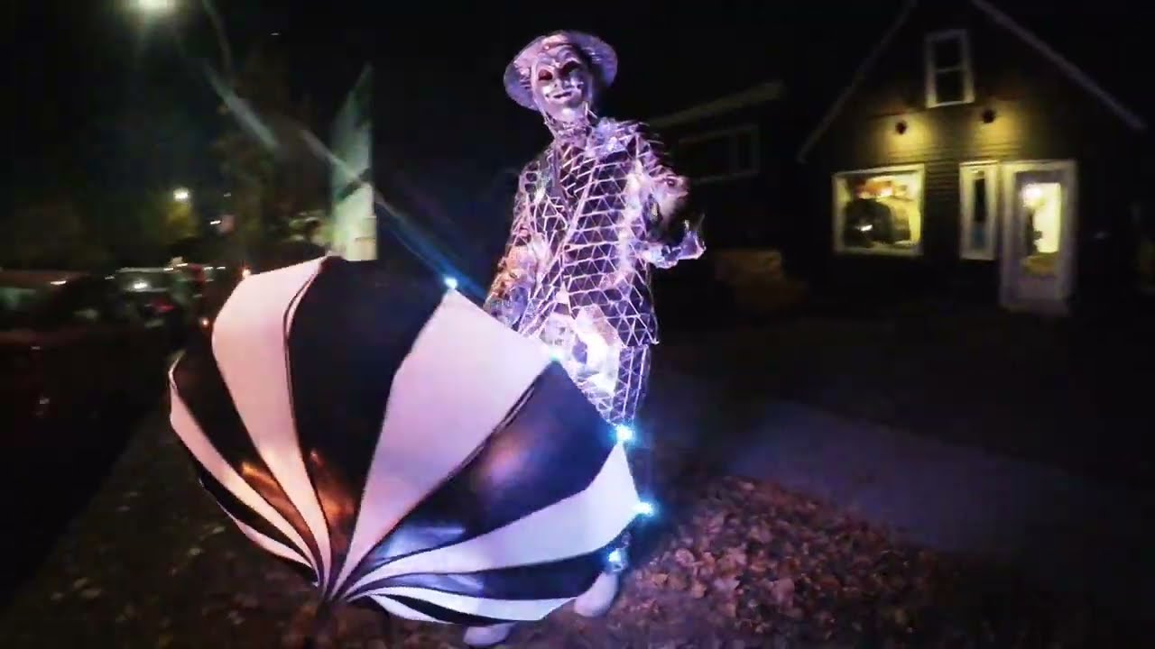 Promotional video thumbnail 2 for Mirror Man Juggling Entertainment