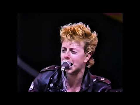 Stray Cats – Rumble in Brighton (US Festival 1983) [Remastered]