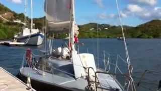 preview picture of video 'How to Pull up the Main Sail in a Marina'