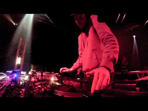 DJ CRUM City of Bass 02.03.2013