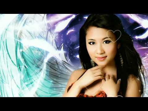 Thể hiện bởi Hoàng Thục Linh