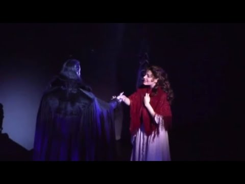 Totale Finsternis - Pamina Lenn & Jan Ammann - Tanz der Vampire (Hamburg 2017)