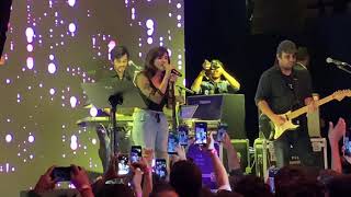 Tu Jo Mila [female] by Shirley Setia LIVE concert @Hyderabad