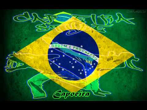 Mestre Suassuna - Quem Vem Lá Sou Eu  (Música De Capoeira)