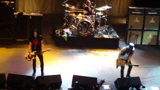 Slash &amp; Myles Kennedy - Beautiful Dangerous @Vivo Rio 06/04/2011 HD