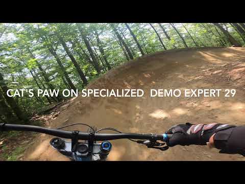 Specialized Demo Expert 29 at Highland Mountain Bike Park