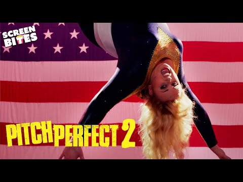 Amy Flashes the President | Pitch Perfect 2 | Screen Bites