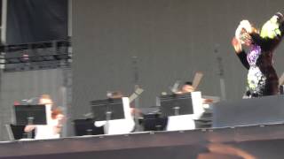 Björk - Quicksand - GovBall NYC 2015 - (9/13) - 1080p