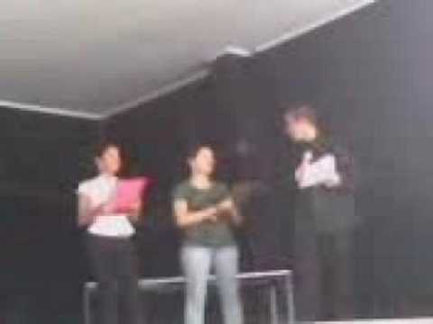 Alex, Diana e Jéssica (kd o Wallace??) 3ºD (Vestibular 2008)