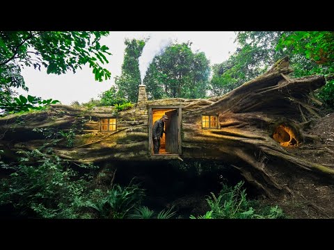 Build the Perfect Shelter Inside the Trunk of that Giant Fallen Oak Tree| Bushcraft in the wilds