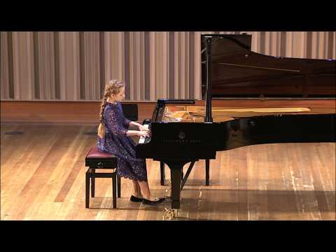 Glinka-Balakirev, "The lark" by Medvedko Evelyne, 10 y.o.