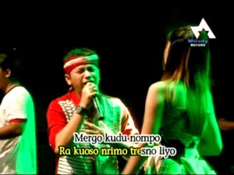 Nella Kharisma Feat. Jo Klitik - Asmorondo | Dangdut [OFFICIAL]