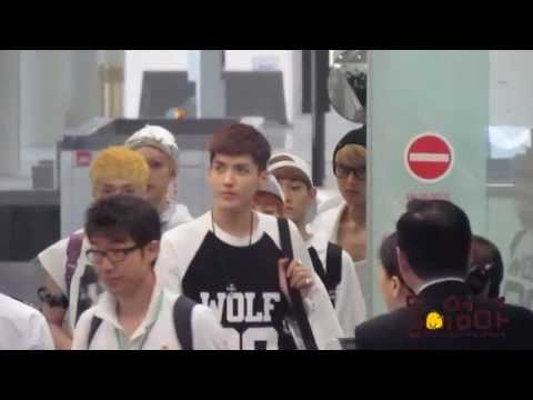 [1080p] 130701 EXO arrive HK airport