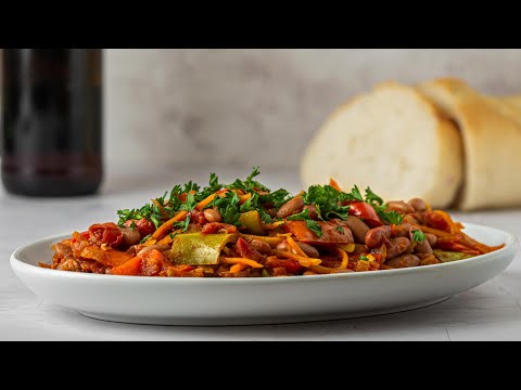 South African Chakalaka - Kidney Bean Relish with Bell Pepper and Tomato - Vegan Recipe
