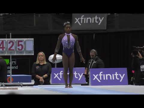 Simone Biles  - Vault 1 -  2023 Xfinity U.S.  Championships  - Senior Women Day 1
