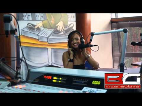 LA CHICA SENXUAL QK 94.5 2DA  PARTE  ENTREVISTA 2011