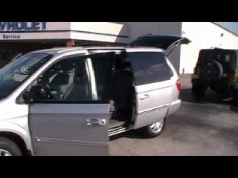 2007 CHRYSLER TOWN AND COUNTRY in CHATTANOOGA a MTN VIEW CHEVY TRADE