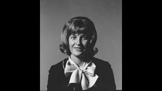 Born To Love You : Skeeter Davis