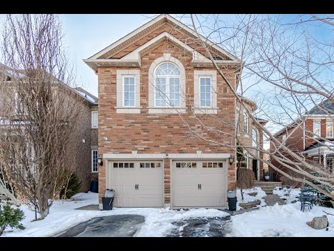34 Forsyth Crescent, Georgetown Home by Raj Sekhon and Harman Sekhon - Real Estate Properties