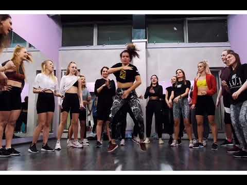 YANIQUE CURVY DIVA ft DEMARCO| Bunx Pon It | Katerina Troitskaya (Dancehall Funk)