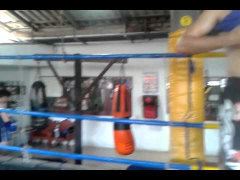 Sylvie's Tips: Two Targets for Muay Thai Leg Kicks - Kru Nu Petchrungruang