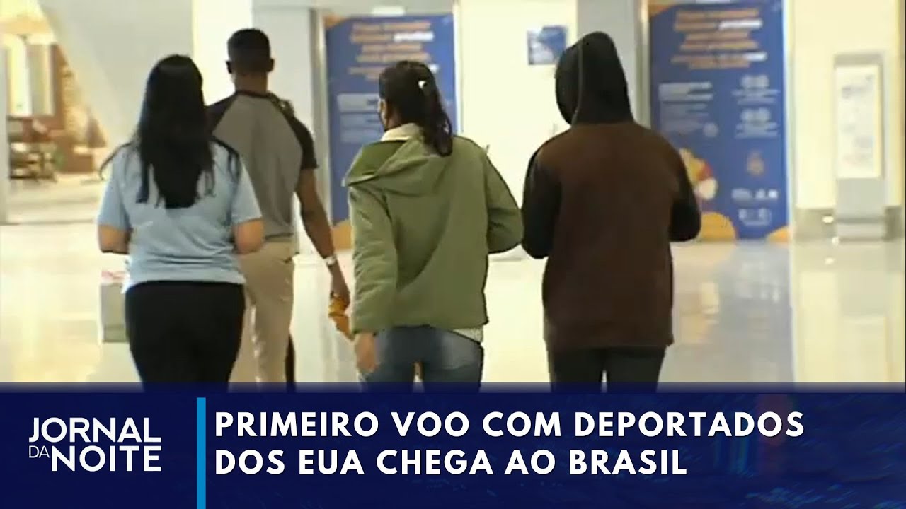 Primeiro voo com deportados dos EUA para o Brasil pousa em Manaus