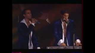Worlds apart; Everybody tour; More than just one night.wmv