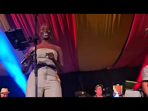 A lil snippet behind the scenes 1st day at Glasto. Soundcheck, performing & 😴