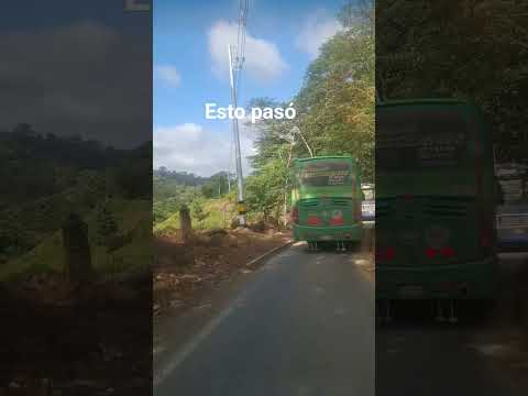 Ruta San Pedro de Uraba - El Tres..Lavia es estrecha, manejar con precaución