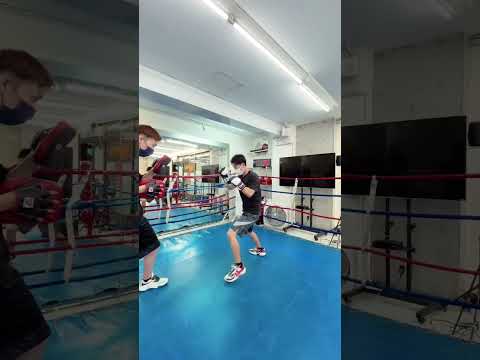 【ジャブの極意】ボクシングと言ったらまずは“ジャブ” #boxing #ミット打ち#ジャブ #shorts