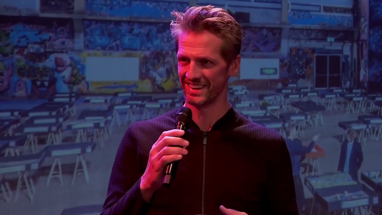 BOUWSTOF: In gesprek met Saskia van Stein (IABR) & Kristian Koreman (ZUS)