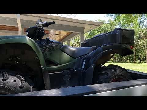Yamaha Grizzly 700 XTR in F250 SuperDuty with tailgate closed