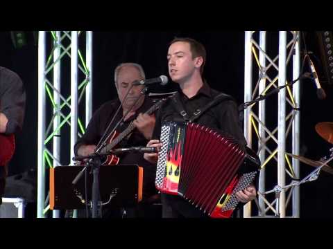 GALA DANSANT N° 20 Gala d'accordéon deChamberet 2016 extraits DVD