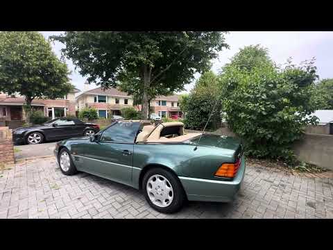 Tiny Mileage Classic Mercedes-Benz SL280 - Image 2