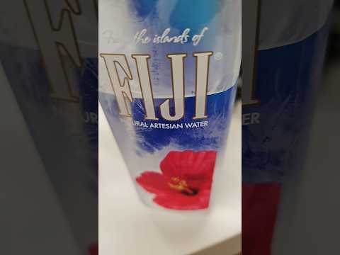 ‎⁨@fijiwater⁩ :  Bottled Water Poll:  Most Luxurious Water Retailed?