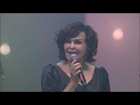 Paula Koivuniemi -  Nuoruusmuistoja