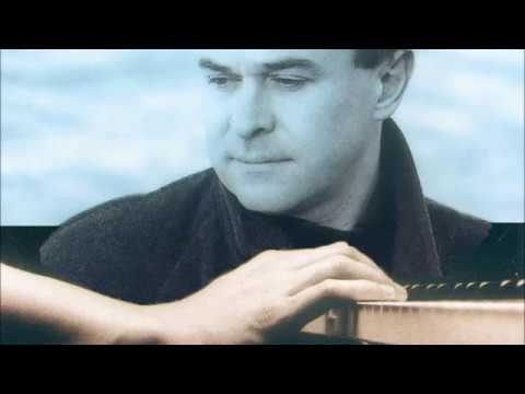 Tri Martolod (Yann-Fañch Kemener)