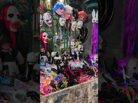 New Year's Eve Customs of Ecuador & Baños de Agua Santa