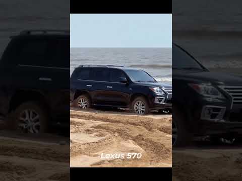 Lexus LX570 seems to be going to the beach #offroad #shorts