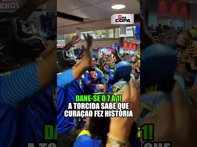 Torcida de Curaçao faz a festa após derrota por 7 a 1 para a Alemanha | CNN ESPORTES